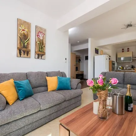 Apartment Carpe Diem Premantura