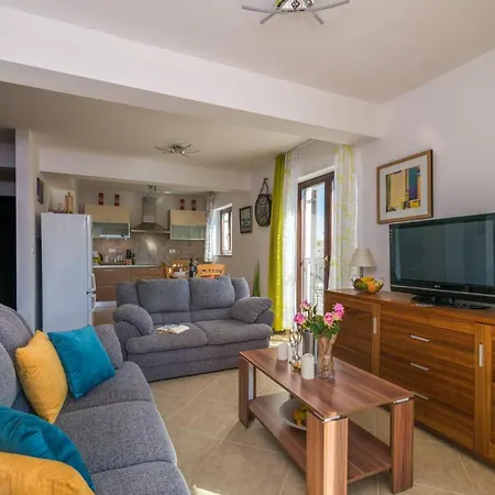 Apartment Carpe Diem Premantura