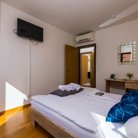 Carpe Diem Apartment