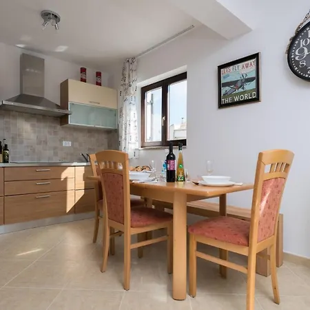 Carpe Diem Apartment